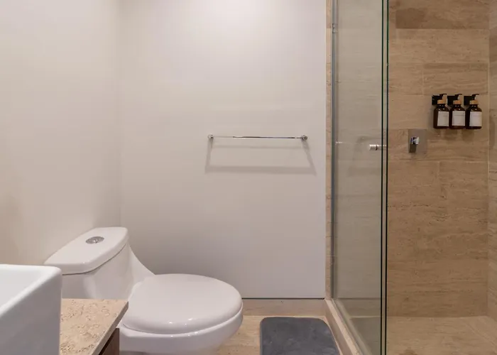 Torre Distum Anzures Apartment
